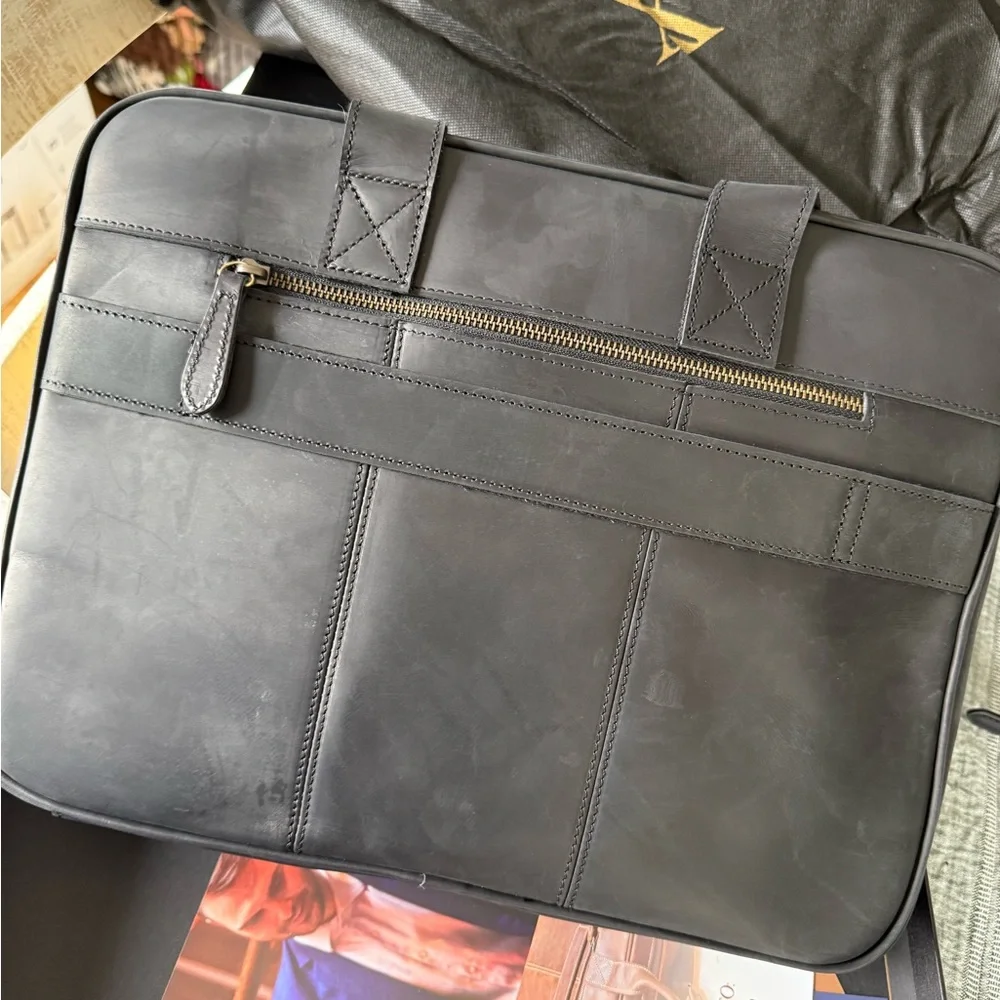 Brand New Luxorro Briefcase